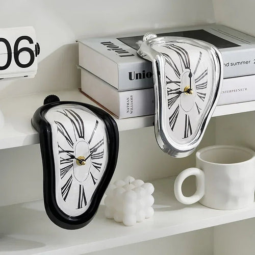 Horloges murales surréalistes fondues et déformées, style Salvador Dali. Décoration murale, cadeau pour la maison et le jardin. - Maison & Déco